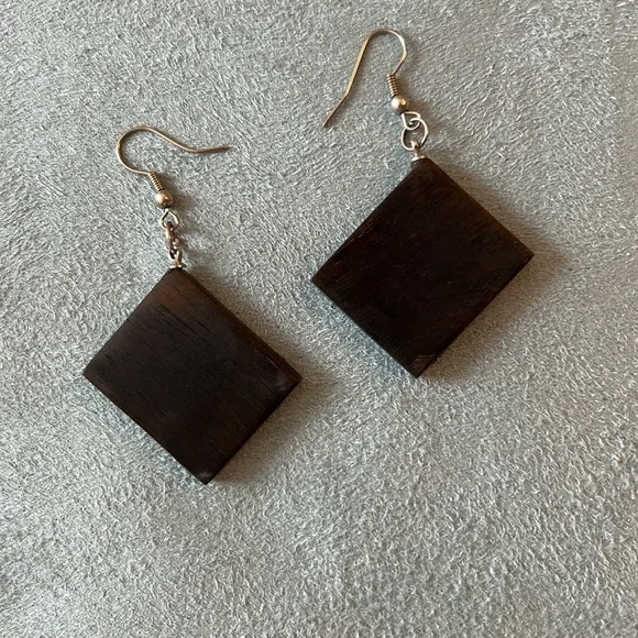 BoHo style wooden dangle earrings, light weight - Picture 3 of 5
